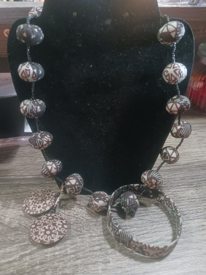Rwandan Jewelry Set
