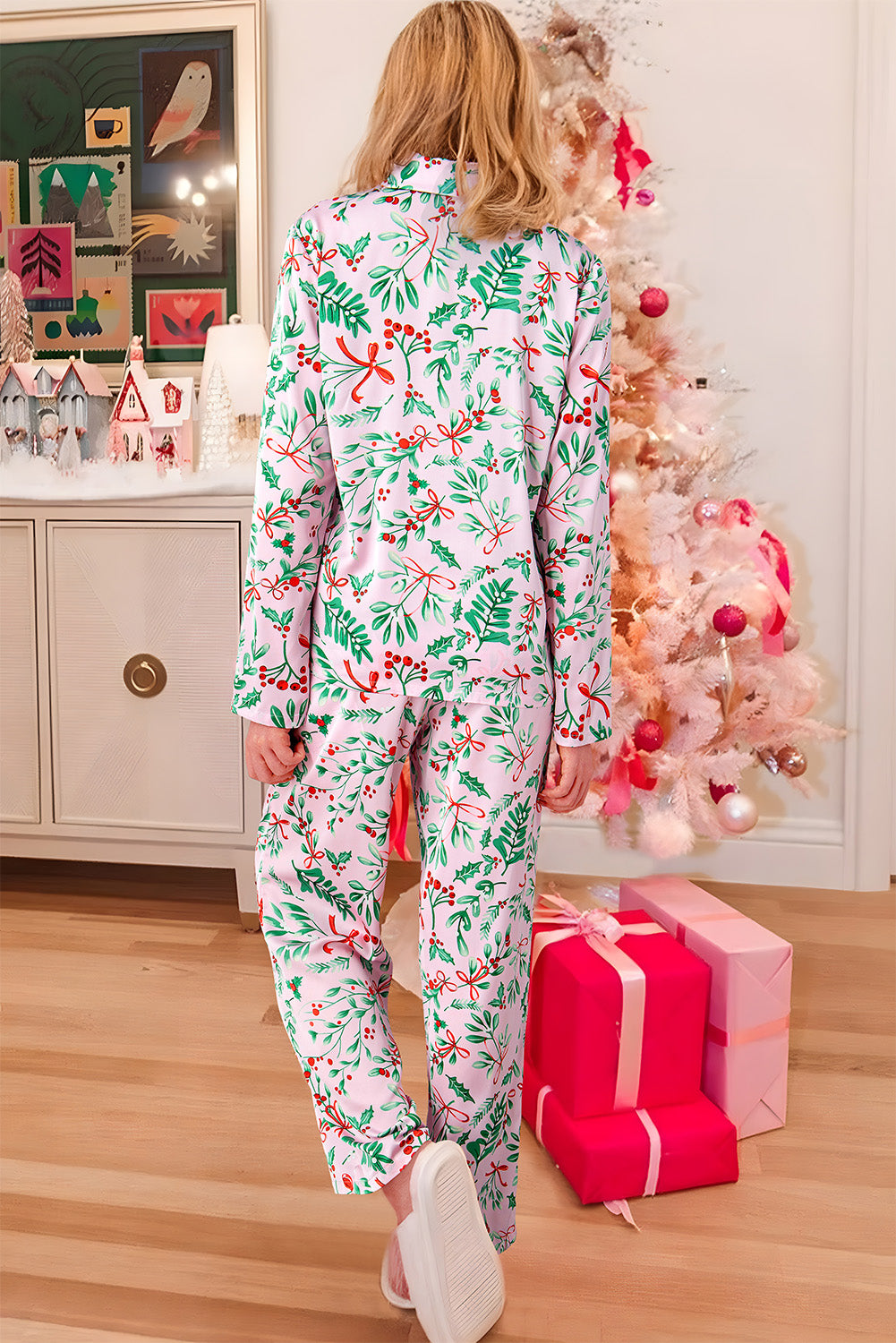 Pink Christmas Berries Print Satin Pajama Set