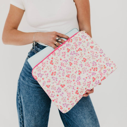 Pretty Simple  Palmer Puffer Laptop Sleeve