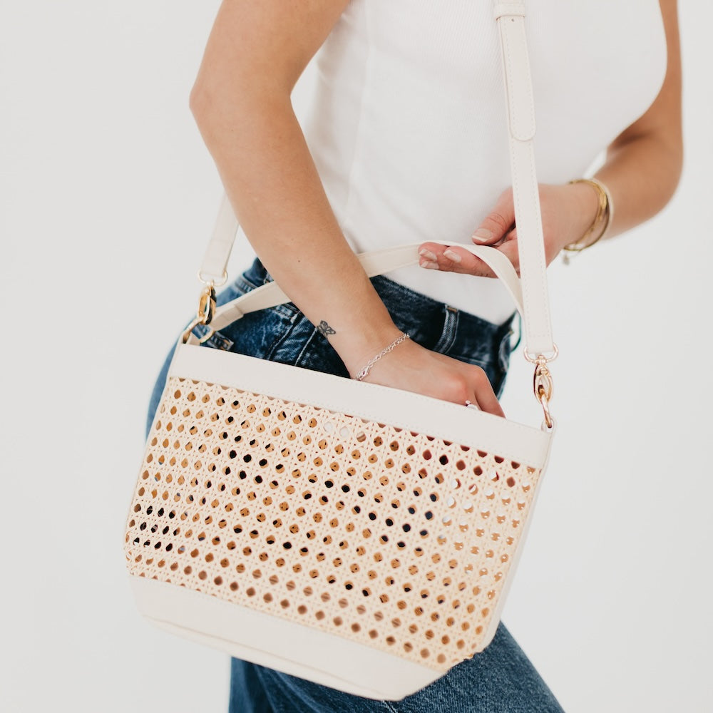 Pretty Simple  Bryce Woven Bucket Bag