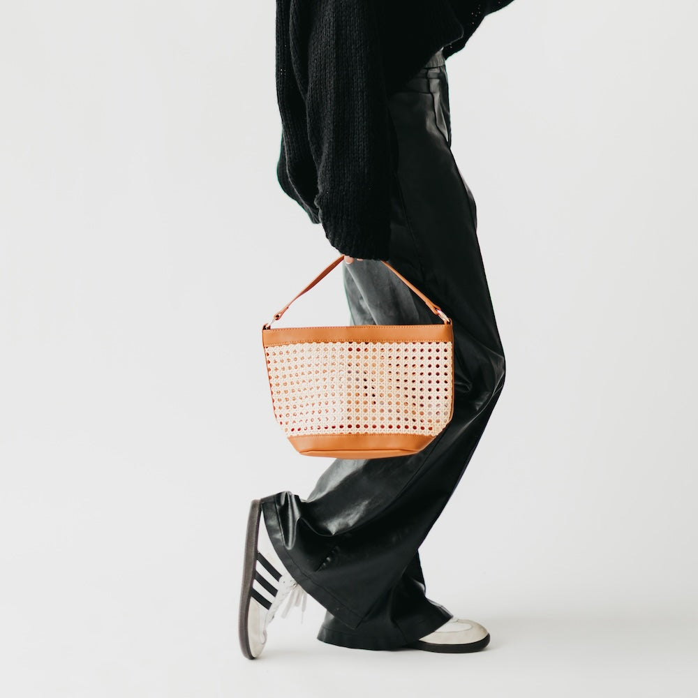 Pretty Simple  Bryce Woven Bucket Bag