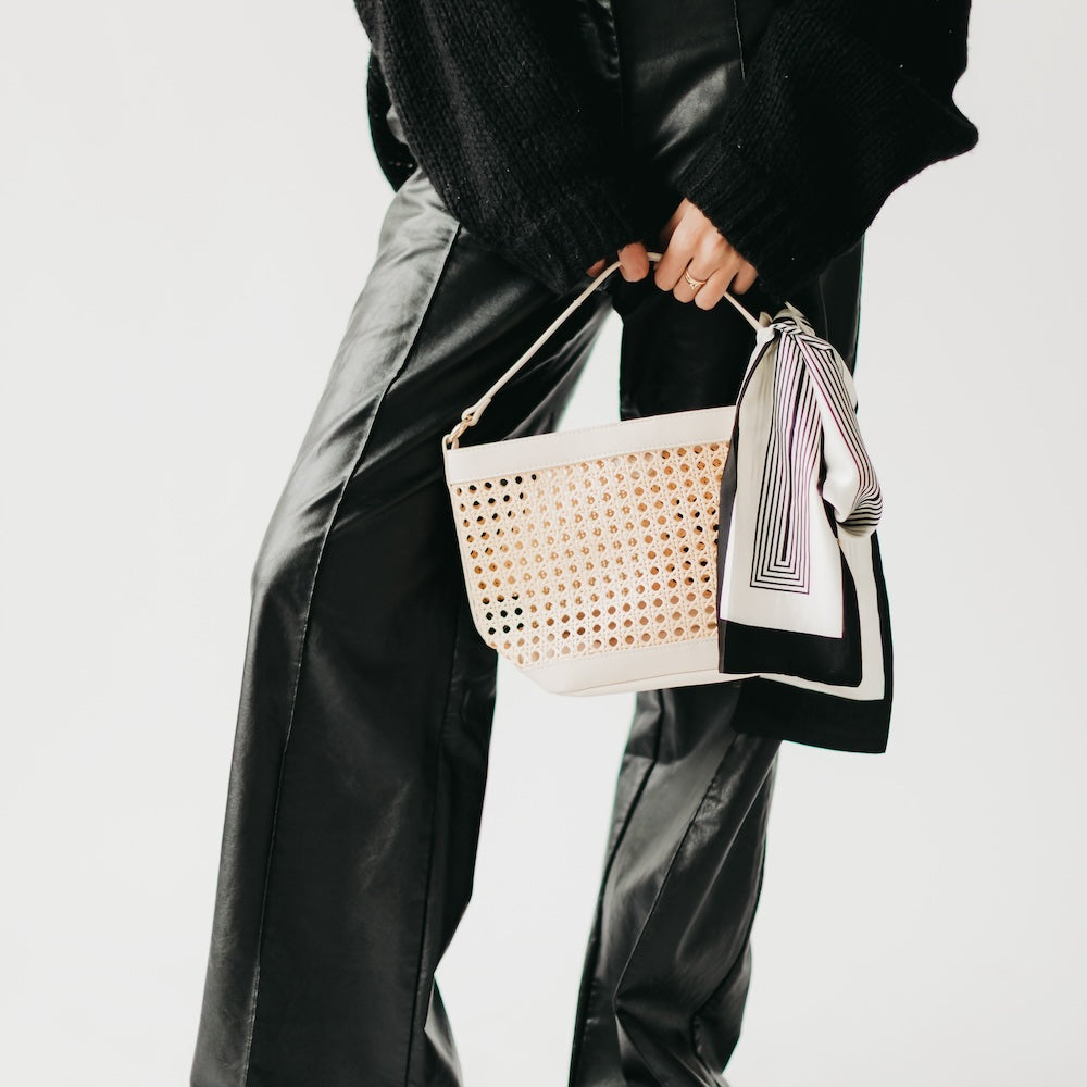 Pretty Simple  Bryce Woven Bucket Bag