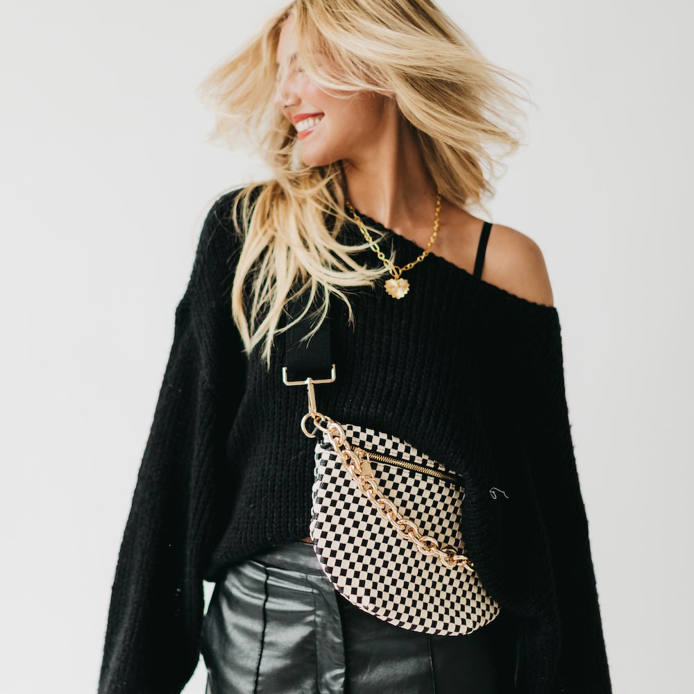 Pretty Simple  Bold Metal Chain Shoulder Strap