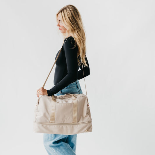 Pretty Simple  Nissa Nylon Weekender Bag