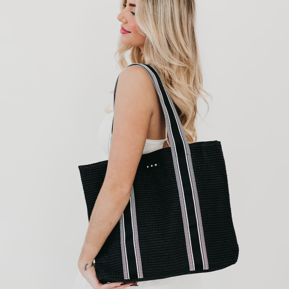 Pretty Simple Ruby Raffia Tote Bag