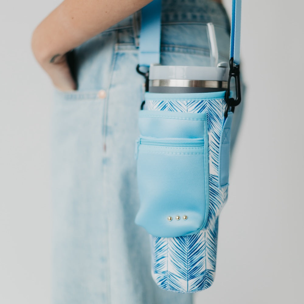 Pretty Simple Shoreline Walk Hydration Harness